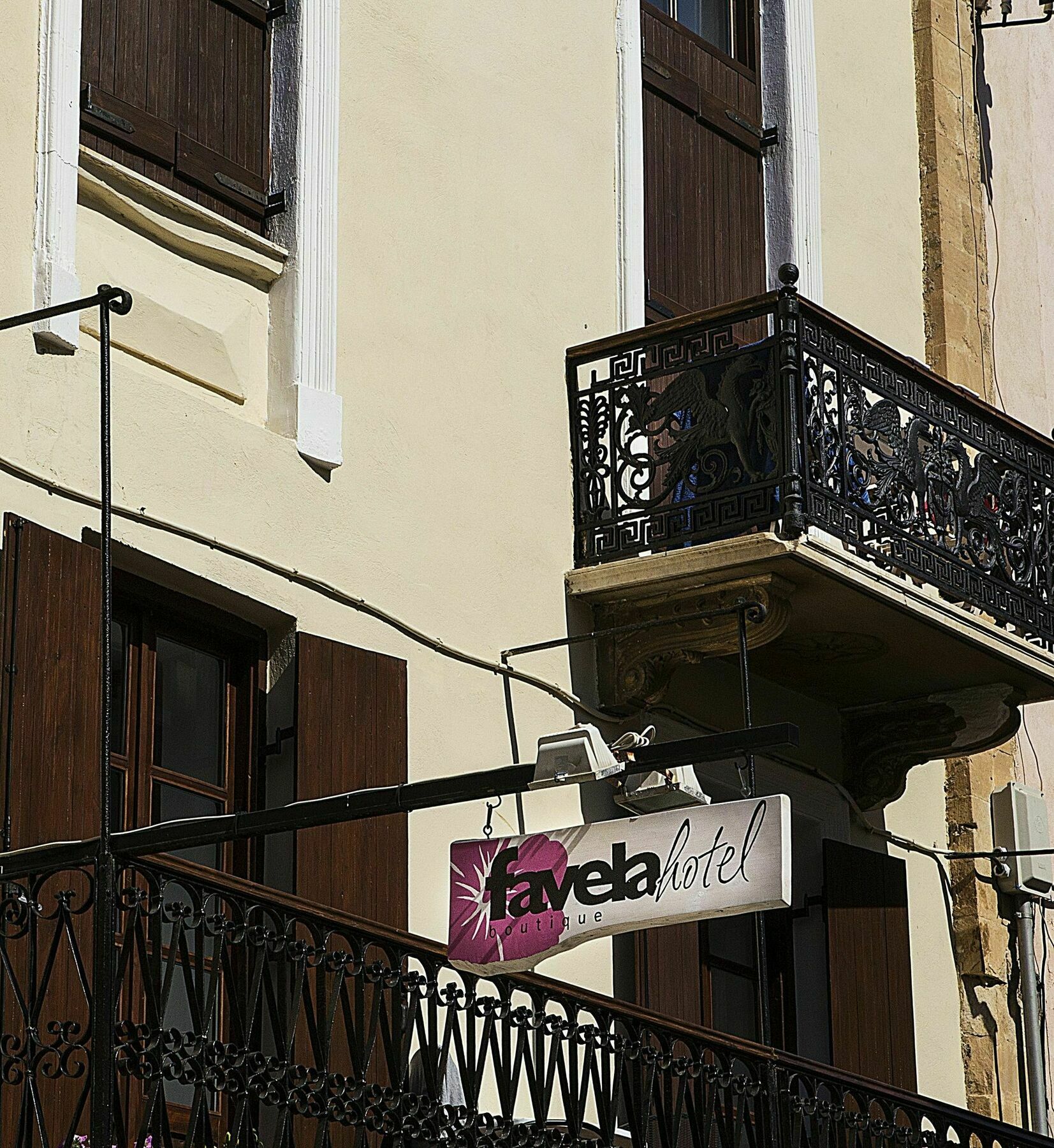 Favela Living Space Ханя Екстериор снимка